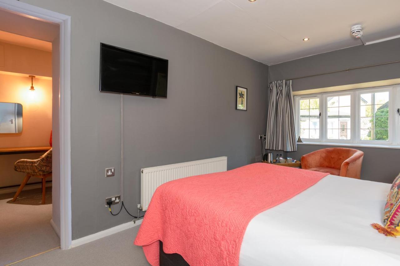 Jersey Arms Hotel บิสเตอร์ ภายนอก รูปภาพ