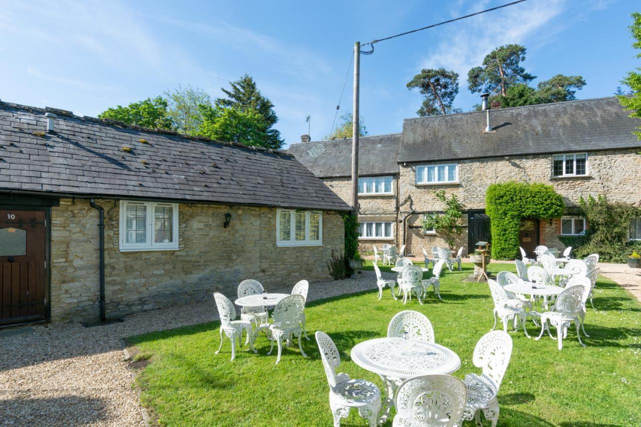 Jersey Arms Hotel บิสเตอร์ ภายนอก รูปภาพ