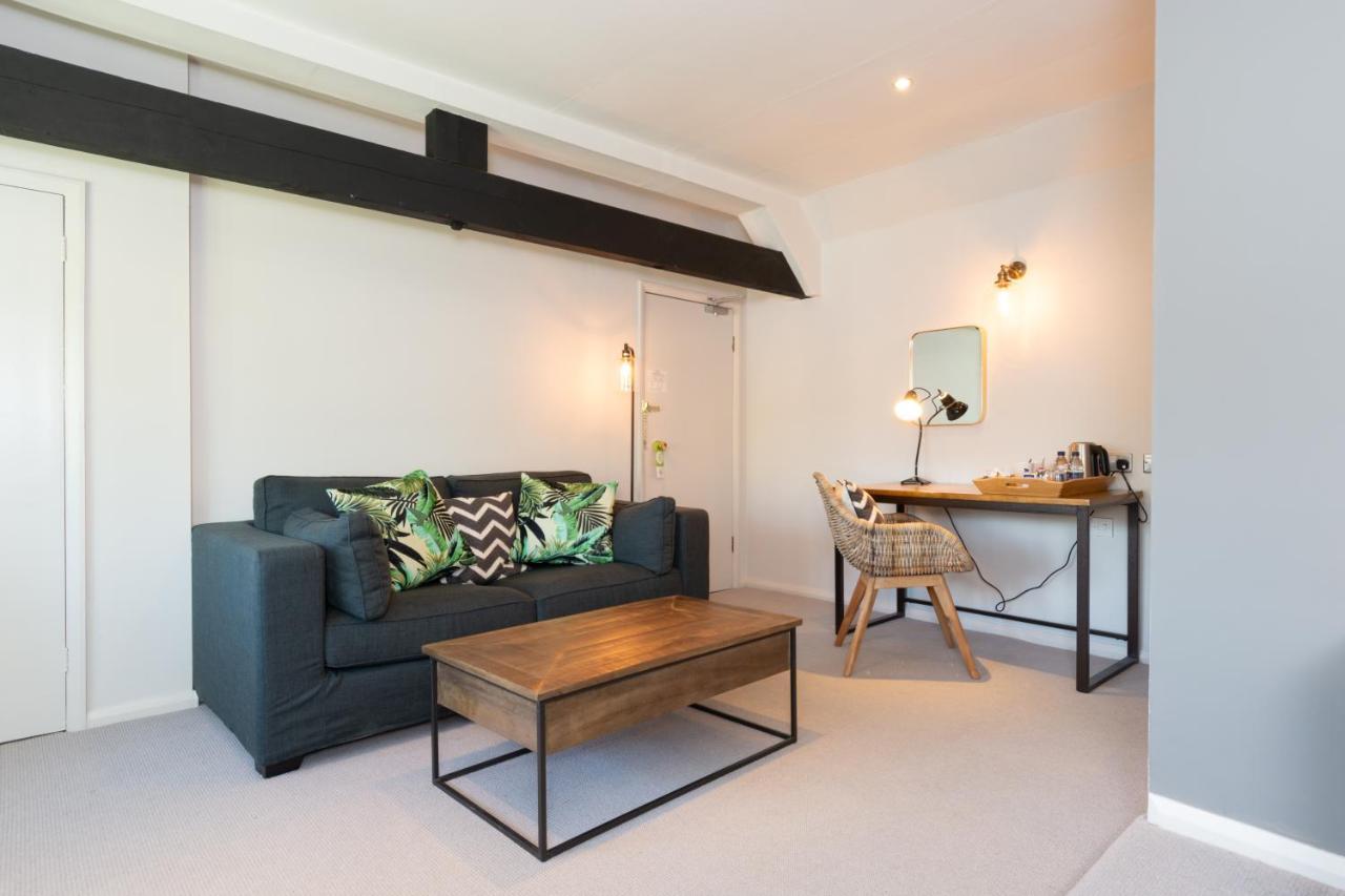 Jersey Arms Hotel บิสเตอร์ ภายนอก รูปภาพ