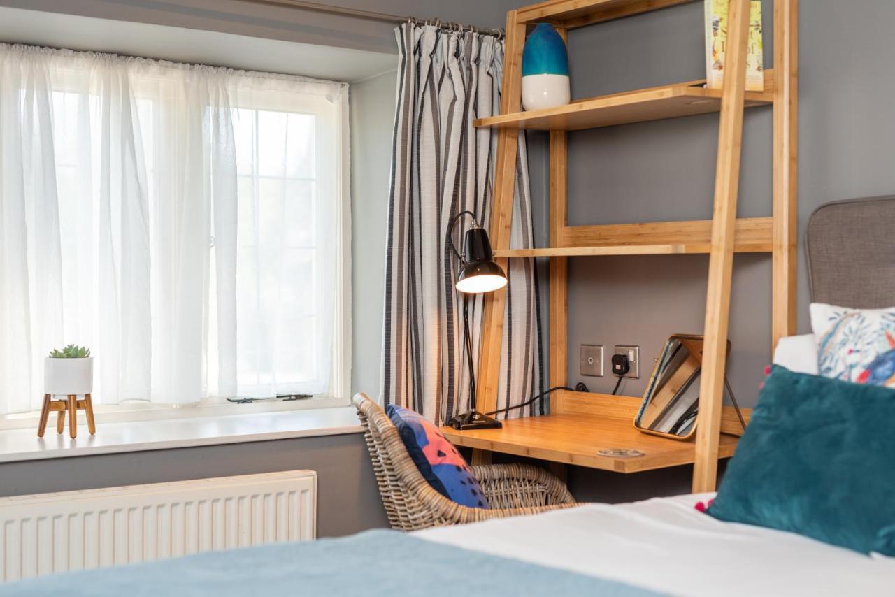 Jersey Arms Hotel บิสเตอร์ ภายนอก รูปภาพ