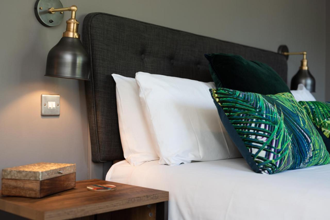 Jersey Arms Hotel บิสเตอร์ ภายนอก รูปภาพ